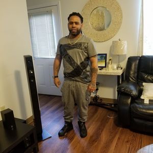 Meet your Posher, Robinson